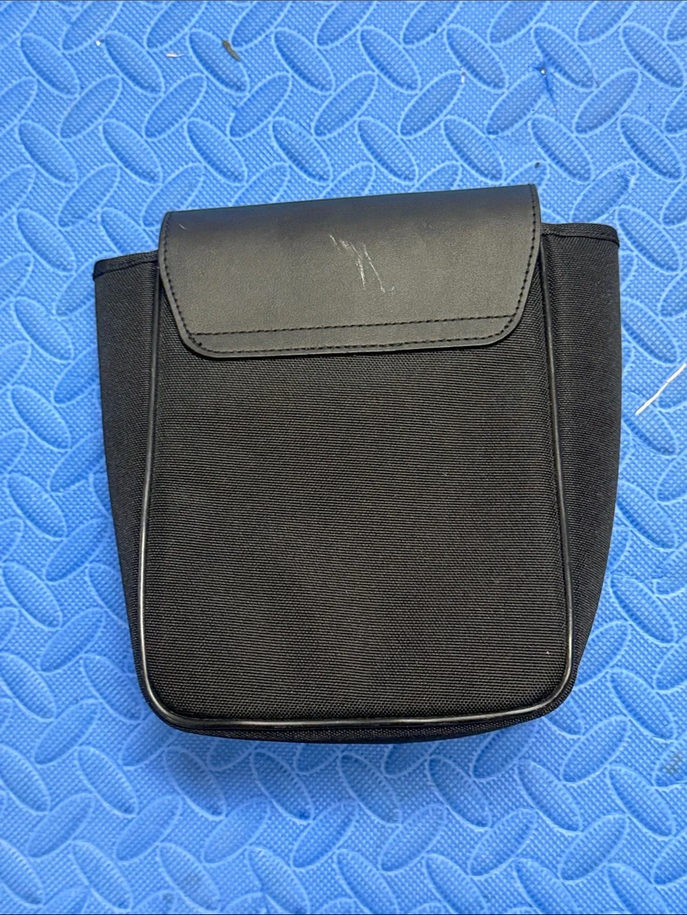 Nikon Black Travel Camera & Gear Pouch - 3x6x7